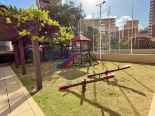 Duplex Sofisticado no Cocó – Conforto, Estilo e Segurança