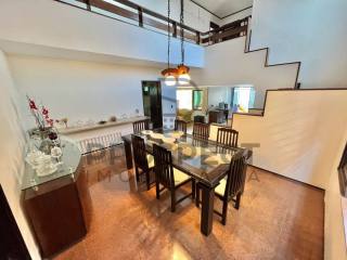 Linda Casa de ALTO PADRÃO a 200m da Av. Washington Soares