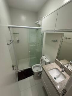 Flat Na Praia da Caueira Com 2 Quartos e Área Gourmet em Condomínio Fechado