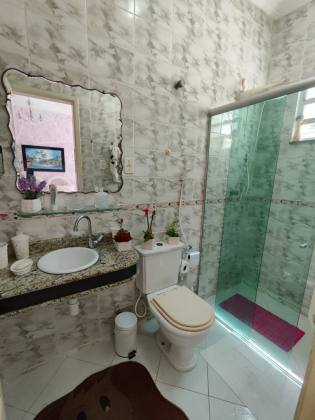 Casa à Venda no Bairro Industrial Com 179m² 3 quartos, 1 suíte