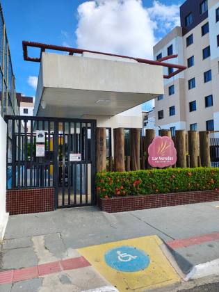 Apartamento A Venda no Lar Veredas Residencial  No Bairro Jabotiana