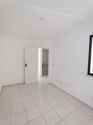 Apartamento A Venda no Lar Veredas Residencial  No Bairro Jabotiana