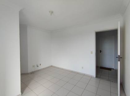 Apartamento A Venda no Lar Veredas Residencial  No Bairro Jabotiana