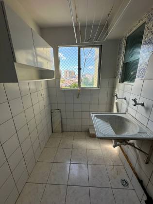 Apartamento 3/4 Para Alugar No Condomínio Andaluzia - Bairro Luzia