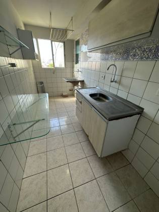 Apartamento 3/4 Para Alugar No Condomínio Andaluzia - Bairro Luzia