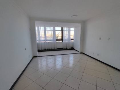 Casa para Ponto Comercial Bairro Luzia, Ideal para Escritórios e Clínicas