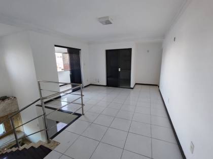 Casa para Ponto Comercial Bairro Luzia, Ideal para Escritórios e Clínicas