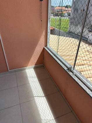 Alugo Casa Duplex Com 2 Suítes no Bairro Inácio Barbosa