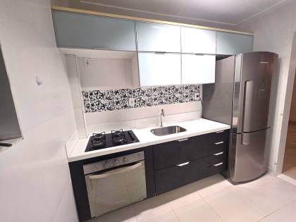 ALUGO APARTAMENTO MOBILIADO 2/4 CONDOMÍNIO JOSÉ ROSA DE OLIVEIRA NETO NA JABOTIANA