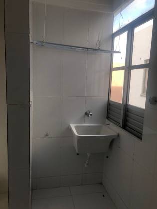 Alugo Apartamento 3 Quartos no Condommínio Francisco Oliveira - Bairro Luzia