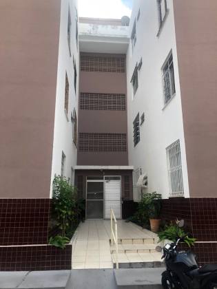 Alugo Apartamento 3 Quartos no Condommínio Francisco Oliveira - Bairro Luzia