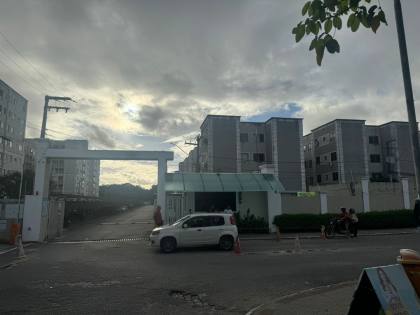 Alugo Apartamento Mobiliado Com 2/4 no Condomínio Alameda Jardins