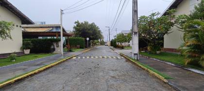 Casa À Venda Com 3 Quartos Sendo 1 Suíte No Condomínio Via Mares