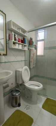 Casa À Venda Com 3 Quartos Sendo 1 Suíte No Condomínio Via Mares