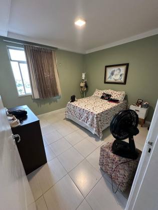 Apartamento 139m² à Venda Edifício Simone Beatriz Com 4 quartos com 1 suite