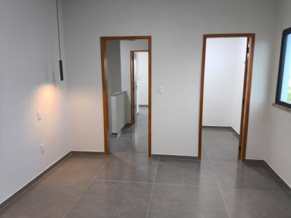 Vendo Casa no Condomínio Praias do Sul III sendo 4 suítes e Piscina