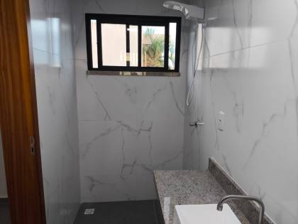 Vendo Casa no Condomínio Praias do Sul III sendo 4 suítes e Piscina