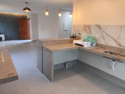 Vendo Casa no Condomínio Praias do Sul III sendo 4 suítes e Piscina