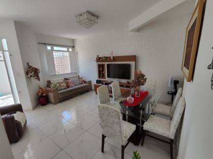 Casa 4/4 2 pavimentos à Venda no Orlando Dantas