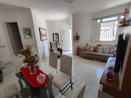 Casa 4/4 2 pavimentos à Venda no Orlando Dantas