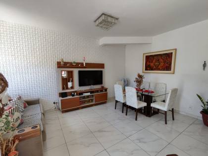 Casa 4/4 2 pavimentos à Venda no Orlando Dantas