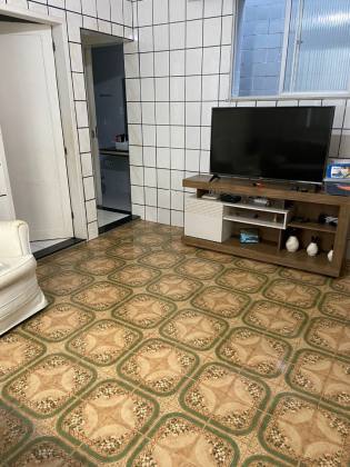 Casa 2 Pavimentos À Venda com 5/4 Sendo 4 suítes na Treze de Julho