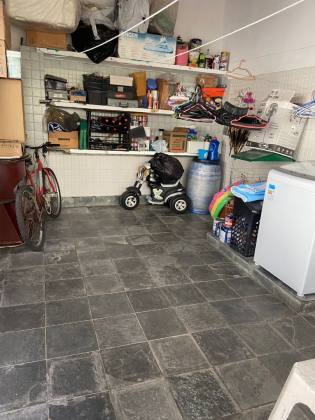 Casa 2 Pavimentos À Venda com 5/4 Sendo 4 suítes na Treze de Julho