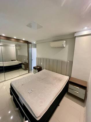 Apartamento Para Alugar com 3 quartos 1 suítes no bairro Luzia em Aracaju