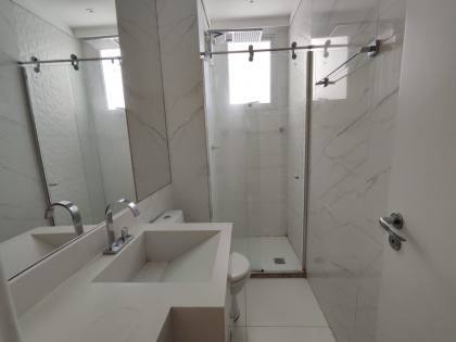 Apartamento Para Alugar com 3 quartos 1 suítes no bairro Luzia em Aracaju