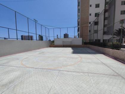 Apartamento Para Alugar com 3 quartos 1 suítes no bairro Luzia em Aracaju