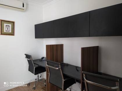 Vende-se Casa Com 126m²,Mobiliada Para Comercio  – Bairro Centro