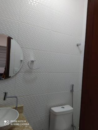 Vende-se Casa Com 126m²,Mobiliada Para Comercio  – Bairro Centro