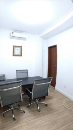 Excelente Casa Comercial 126M² Para Alugar - Bairro Centro