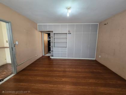 Casa Solta 350 Metros 3 Quartos e 2 Suítes no Bairro Suíssa