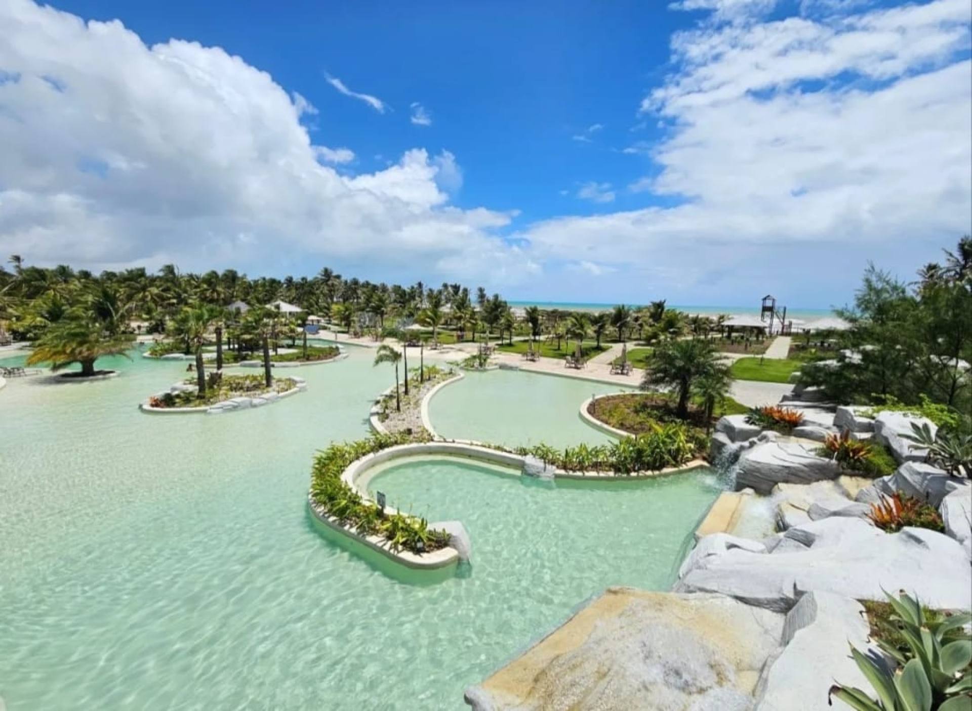 Lote à Venda com 280,50m² Condomínio Liverpool | Barra dos Coqueiros