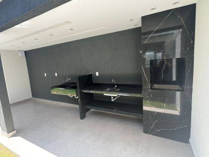 Casa À Venda No Loteamento Luar da Barra Com 3/4 Sendo 1 Suíte - Próxima da Praia!