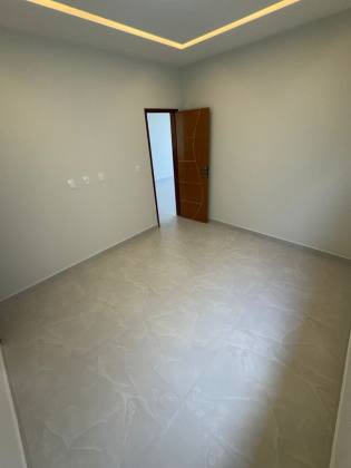 Casa À Venda No Loteamento Luar da Barra Com 3/4 Sendo 1 Suíte - Próxima da Praia!