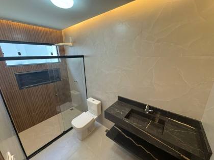 Casa À Venda No Loteamento Luar da Barra Com 3/4 Sendo 1 Suíte - Próxima da Praia!