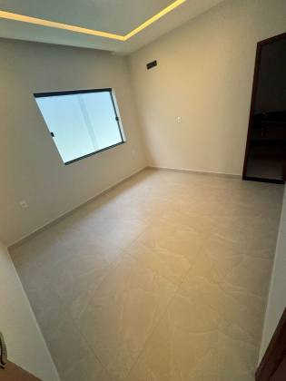 Casa À Venda No Loteamento Luar da Barra Com 3/4 Sendo 1 Suíte - Próxima da Praia!