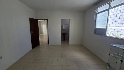 Casa Para Alugar com 3 quartos 1 suíte no Bairro Suíssa