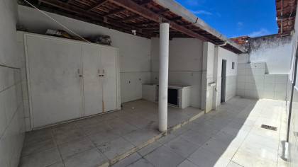 Casa Para Alugar com 3 quartos 1 suíte no Bairro Suíssa
