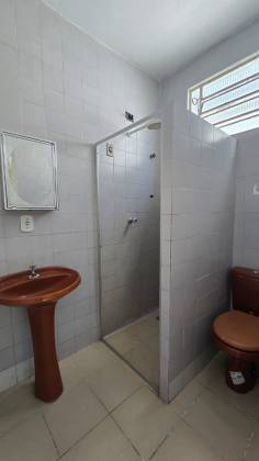 Casa Para Alugar com 3 quartos 1 suíte no Bairro Suíssa