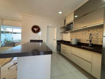 Casa de 250m² à venda no Fragatta 4 quartos, sendo 2 suítes