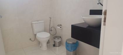 Aluga-se Sala Comercial Na Galeria Carinne Mendes