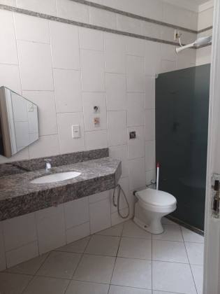 Apartamento Térreo 160M²  À Venda No Condomínio Vina Del Mar - Bairro Grageru