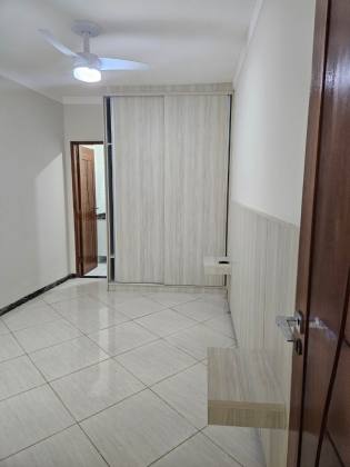 Casa à venda de 112m² na Atalaia com 3 quartos sendo 1 suíte