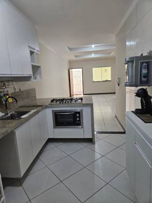 Casa à venda de 112m² na Atalaia com 3 quartos sendo 1 suíte