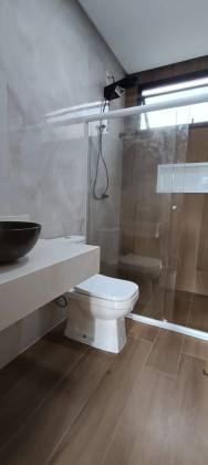 Casa à Venda de 200m² no Villaredo Barra 3 Quartos Sendo 1 suíte