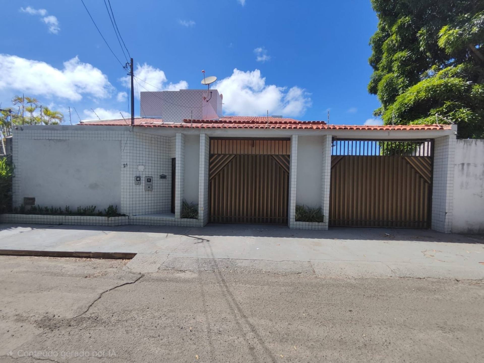 Casa à venda de 320m² na Farolândia 10 quartos, 2 suíte