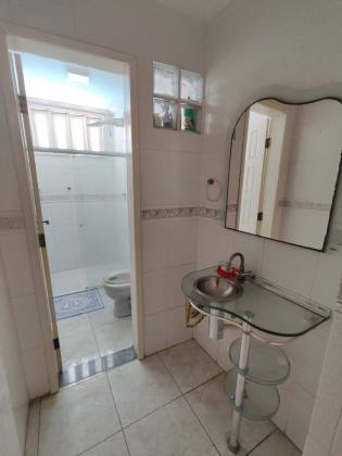 Casa à venda de 320m² na Farolândia 10 quartos, 2 suíte